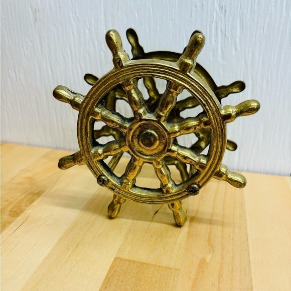 Vintage Set of 5 Nautical Coasters Brass Ship Wheel Holder Mid Century MCM - Picture 7 of 8